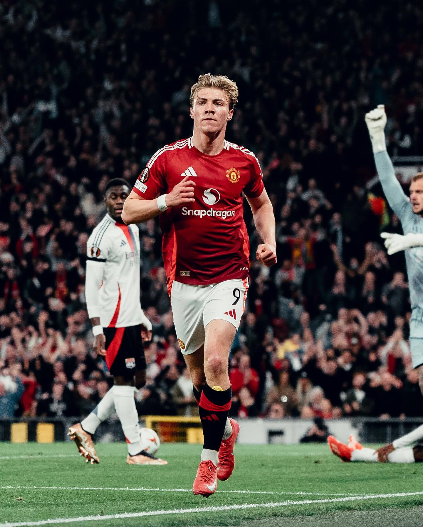 欧联今晨再迎强敌，尤文图斯迎来里程碑，主帅态度——引发热议，球探报告显示潜力的简单介绍-米兰登录入口